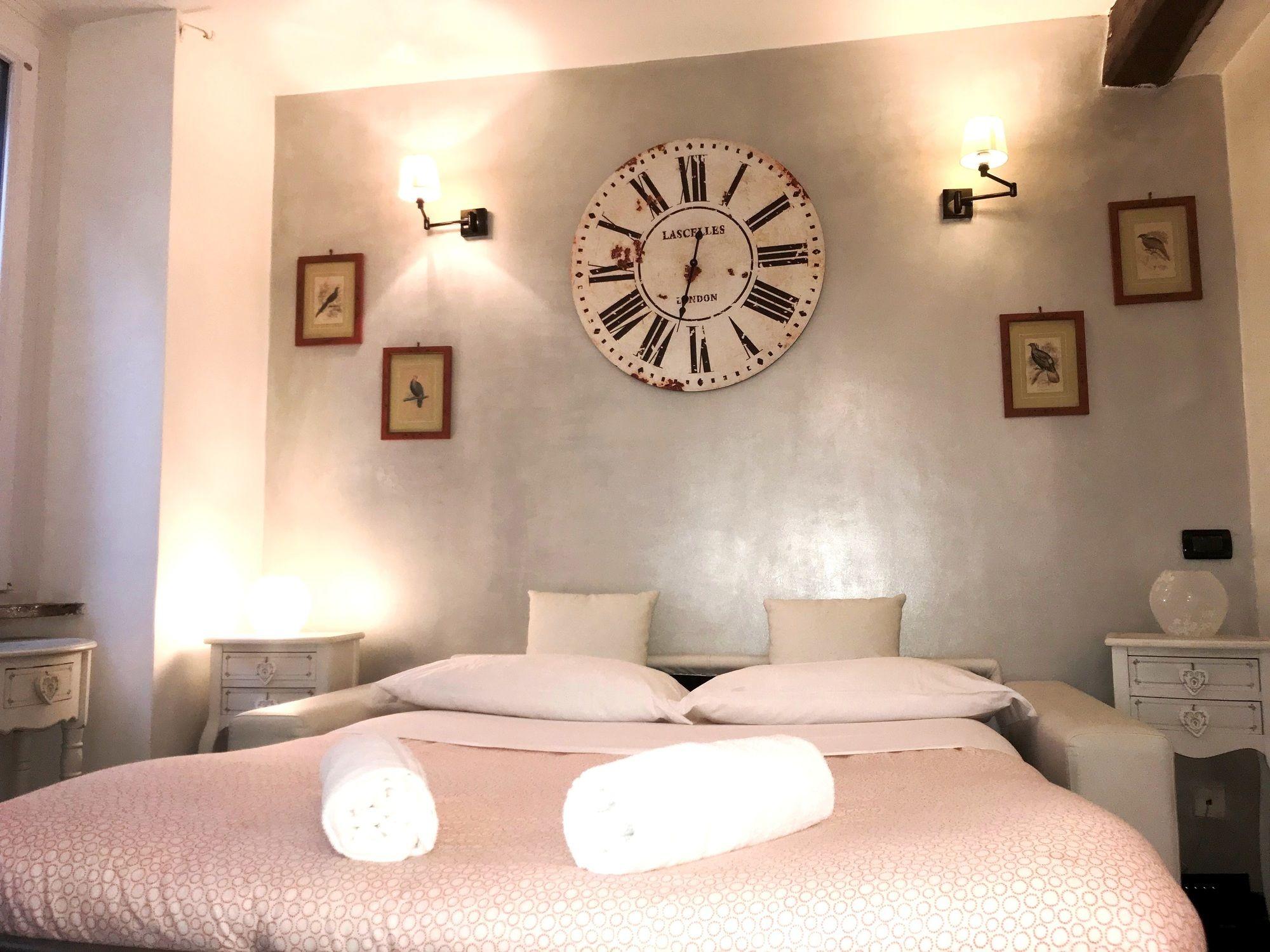 Apartment Flamina In Navona Square Rom